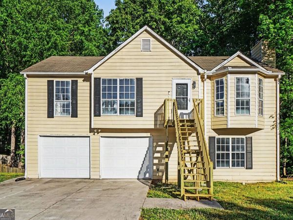 6334 Hillview Lane, Douglasville, GA 30134
