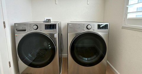 7840 Hoback Drive, Sparks, NV 89436 Photo