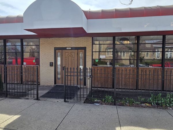 5443-45 W Diversey Avenue , Chicago, IL 60639