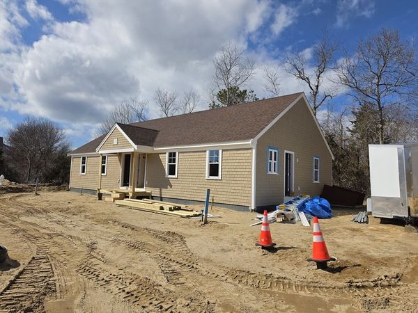 87 Acapesket Rd, Unit 2A, Falmouth, MA 02536