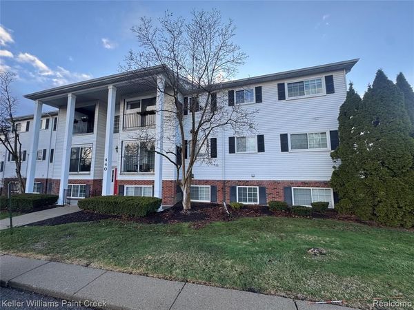 440 Baldwin, Rochester, MI 48307