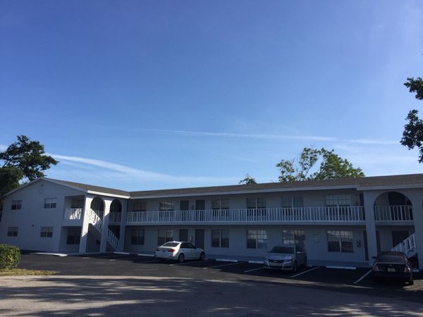 1441 NW 22nd Street, Unit 20, Fort Lauderdale, FL 33311