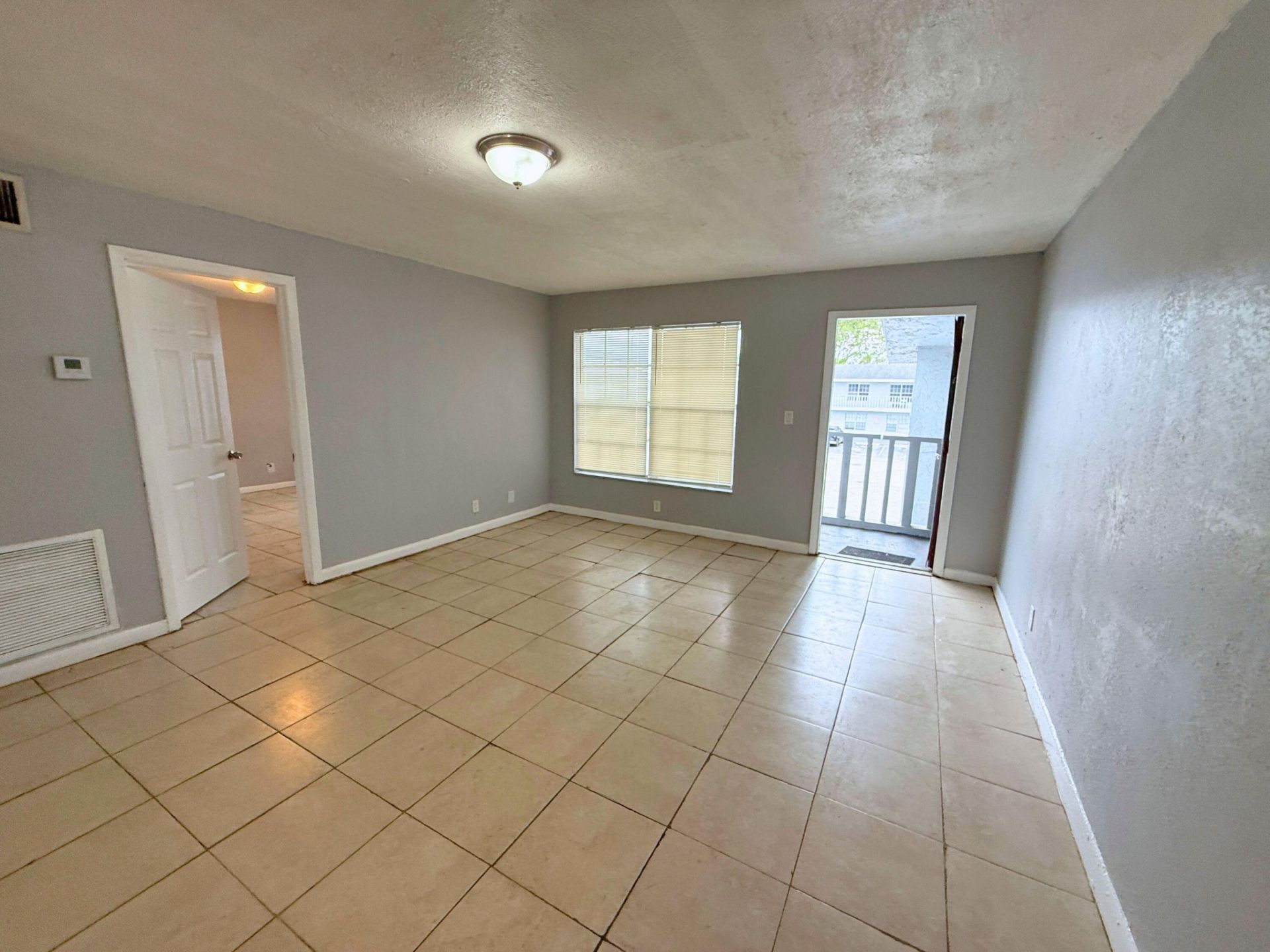 1441 NW 22nd Street, Unit 20, Fort Lauderdale, FL 33311 Photo