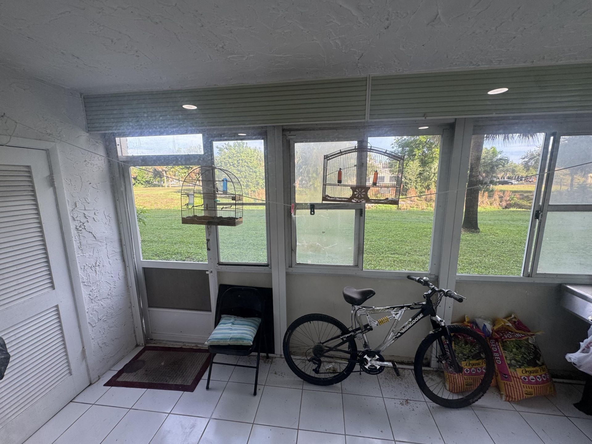 725 Lori Drive, Unit 107, Palm Springs, FL 33461 Photo