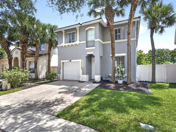 4090 Winnipeg Way, West Palm Beach, FL 33409