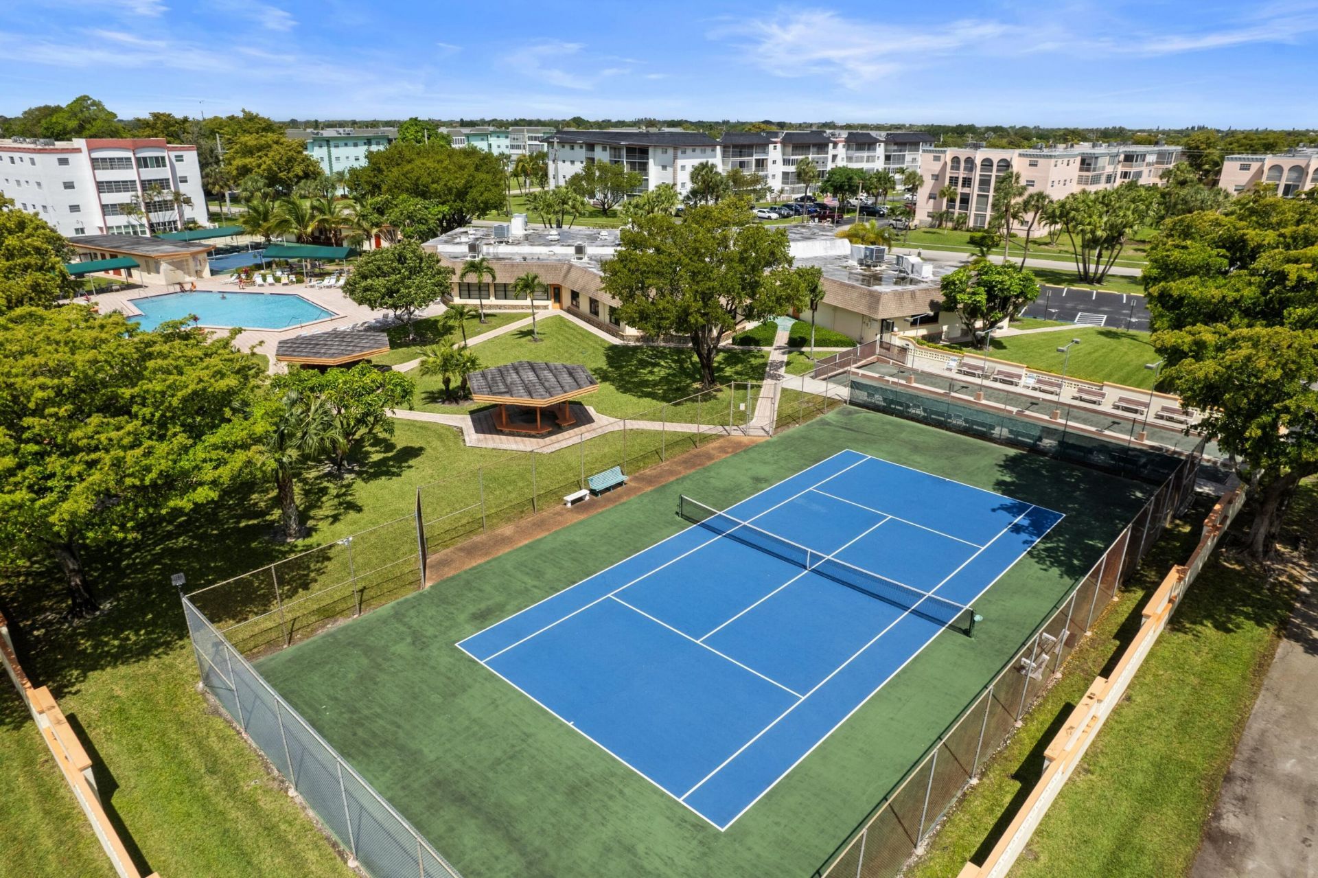 4000 NW 44th Avenue, Unit 207, Lauderdale Lakes, FL 33319 Photo