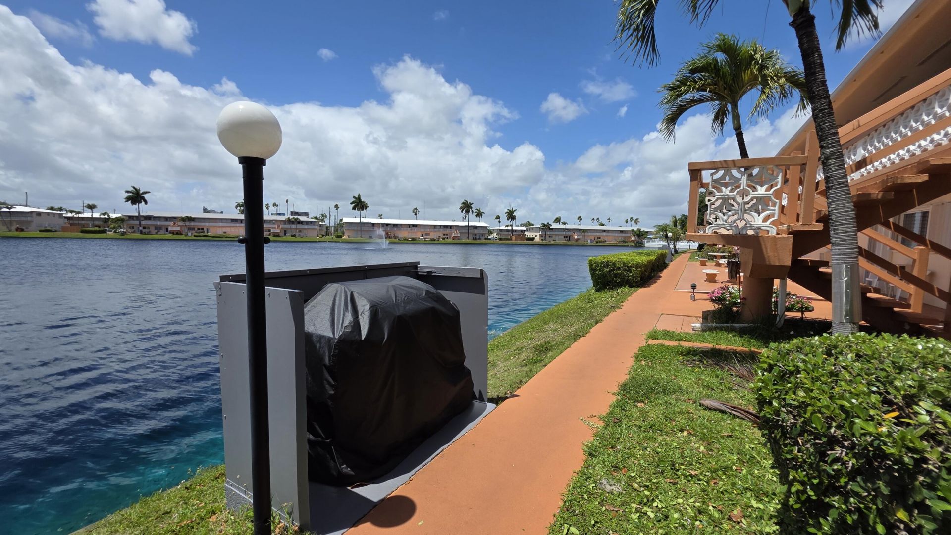 900 SW 10th Terrace, Unit 2s, Hallandale Beach, FL 33009 Photo