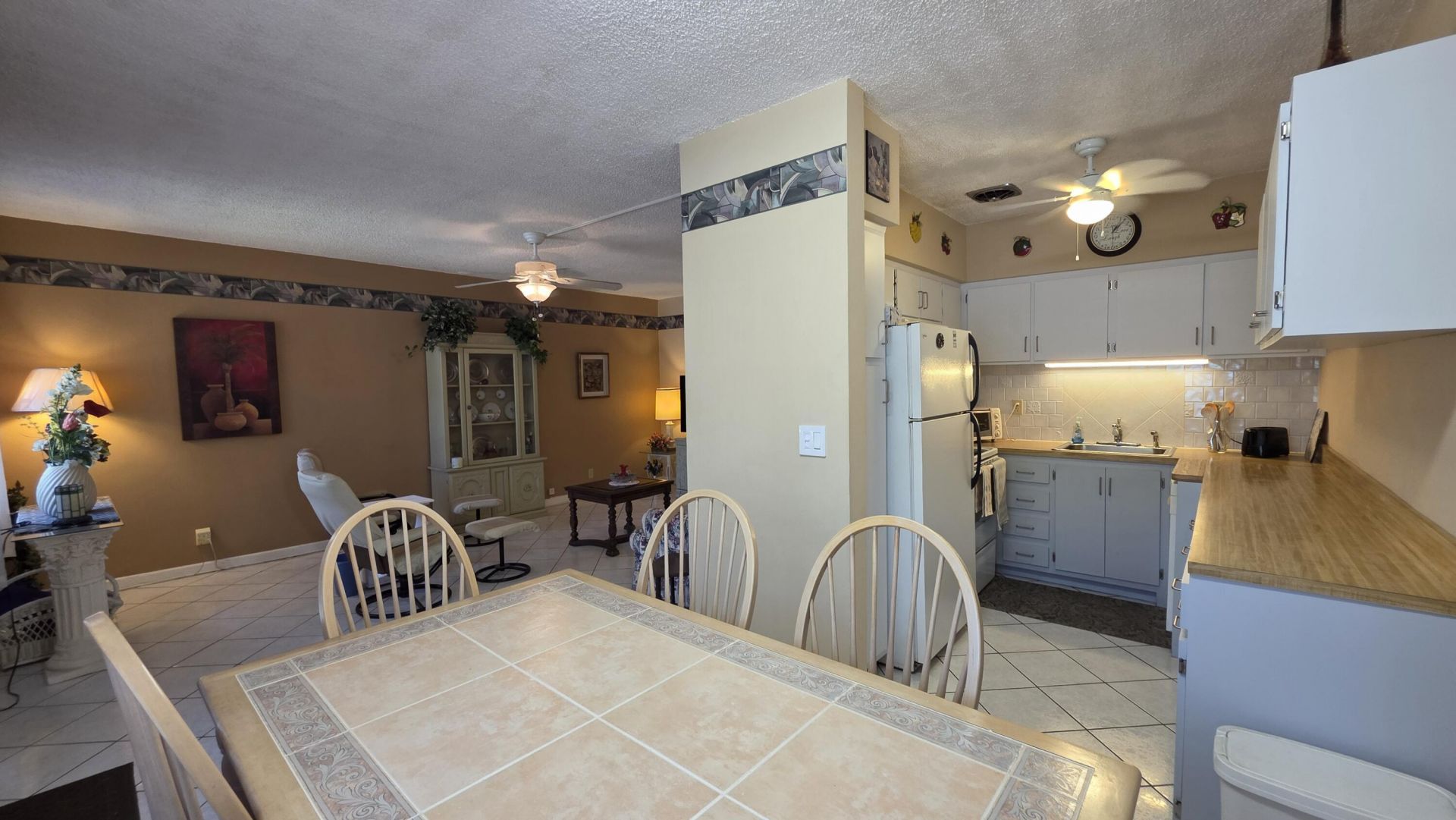 900 SW 10th Terrace, Unit 2s, Hallandale Beach, FL 33009 Photo