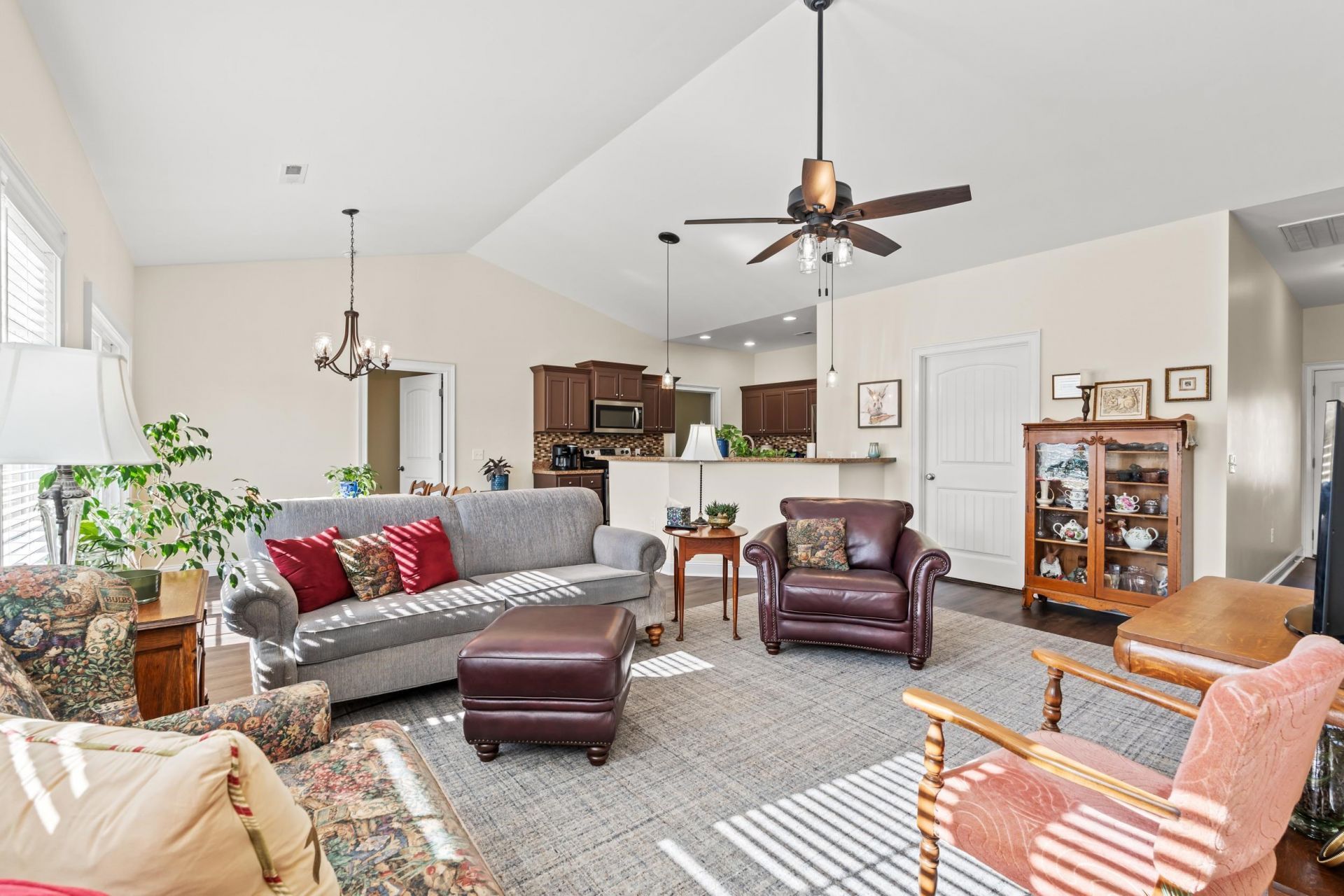 153 Grier Crossing Dr. Photo 4