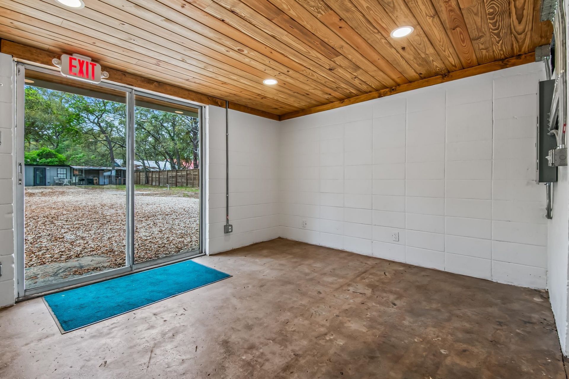 82 Coastal Highway, Panacea, FL 32346 Photo