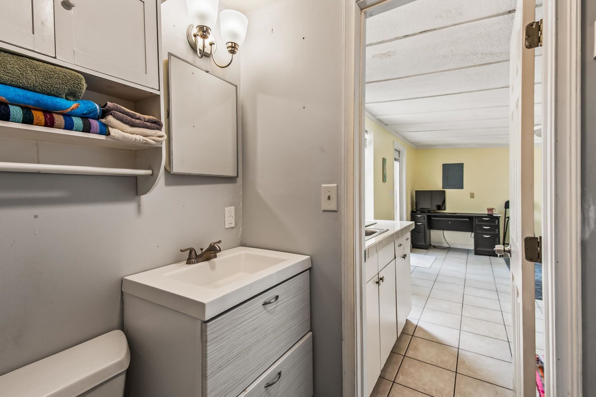82 Coastal Highway, Panacea, FL 32346 Photo