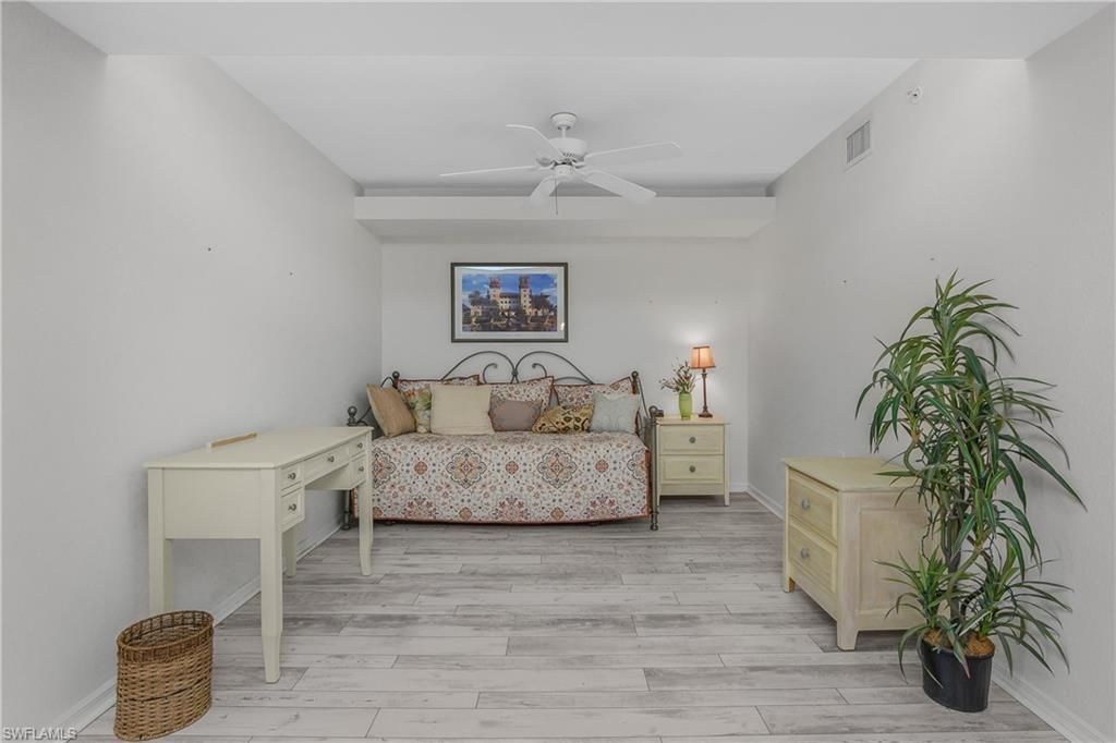 15475 Cedarwood Ln, Unit 203, Naples, FL 34110 Photo