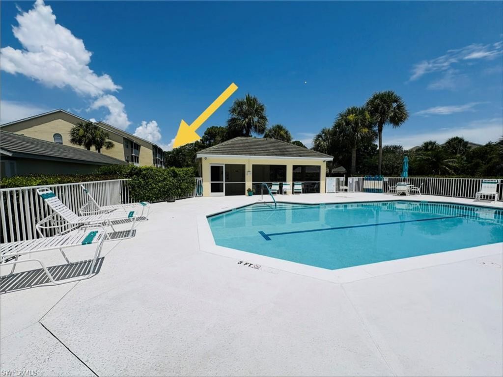 15475 Cedarwood Ln, Unit 203, Naples, FL 34110 Photo