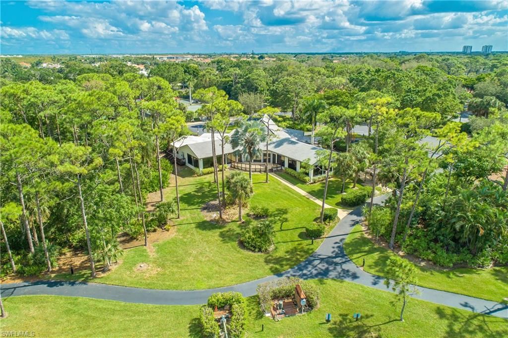 15475 Cedarwood Ln, Unit 203, Naples, FL 34110 Photo