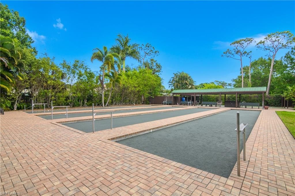 15475 Cedarwood Ln, Unit 203, Naples, FL 34110 Photo