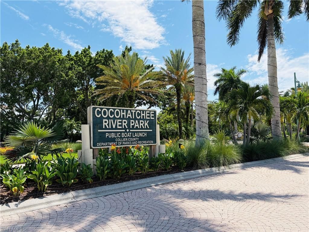 15475 Cedarwood Ln, Unit 203, Naples, FL 34110 Photo