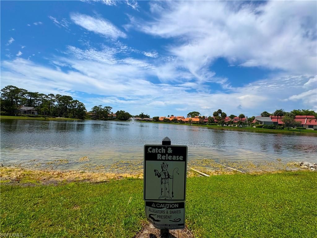 15475 Cedarwood Ln, Unit 203, Naples, FL 34110 Photo