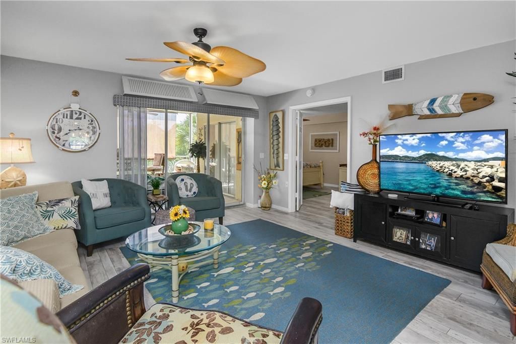 15475 Cedarwood Ln, Unit 203, Naples, FL 34110 Photo