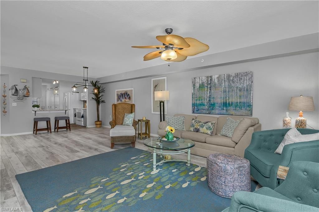 15475 Cedarwood Ln, Unit 203, Naples, FL 34110 Photo