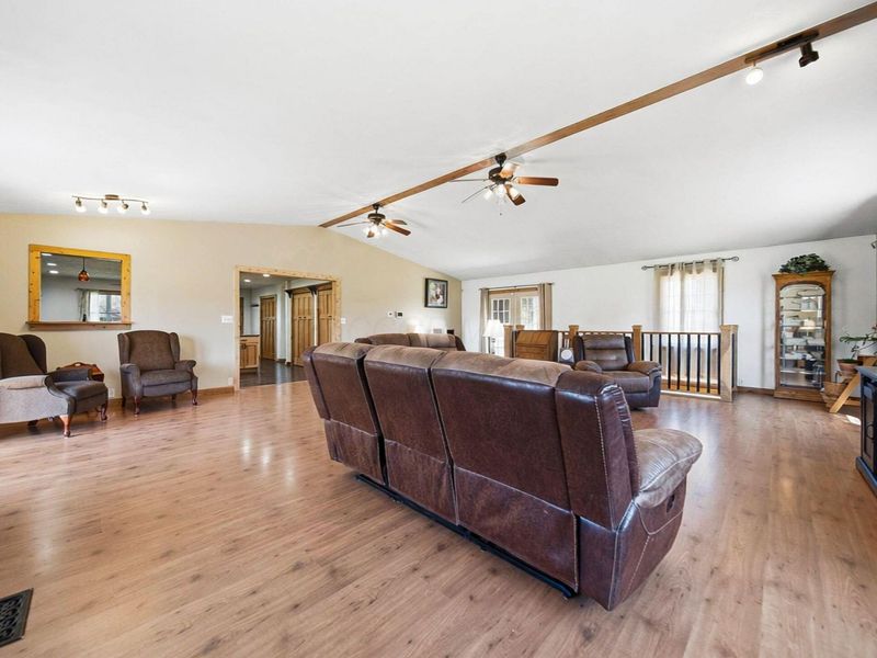 106 Gordon Drive, Chillicothe, OH 45601 Photo 6