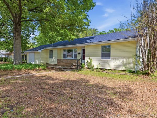 805 S Cedar Street , Sapulpa, OK 74066