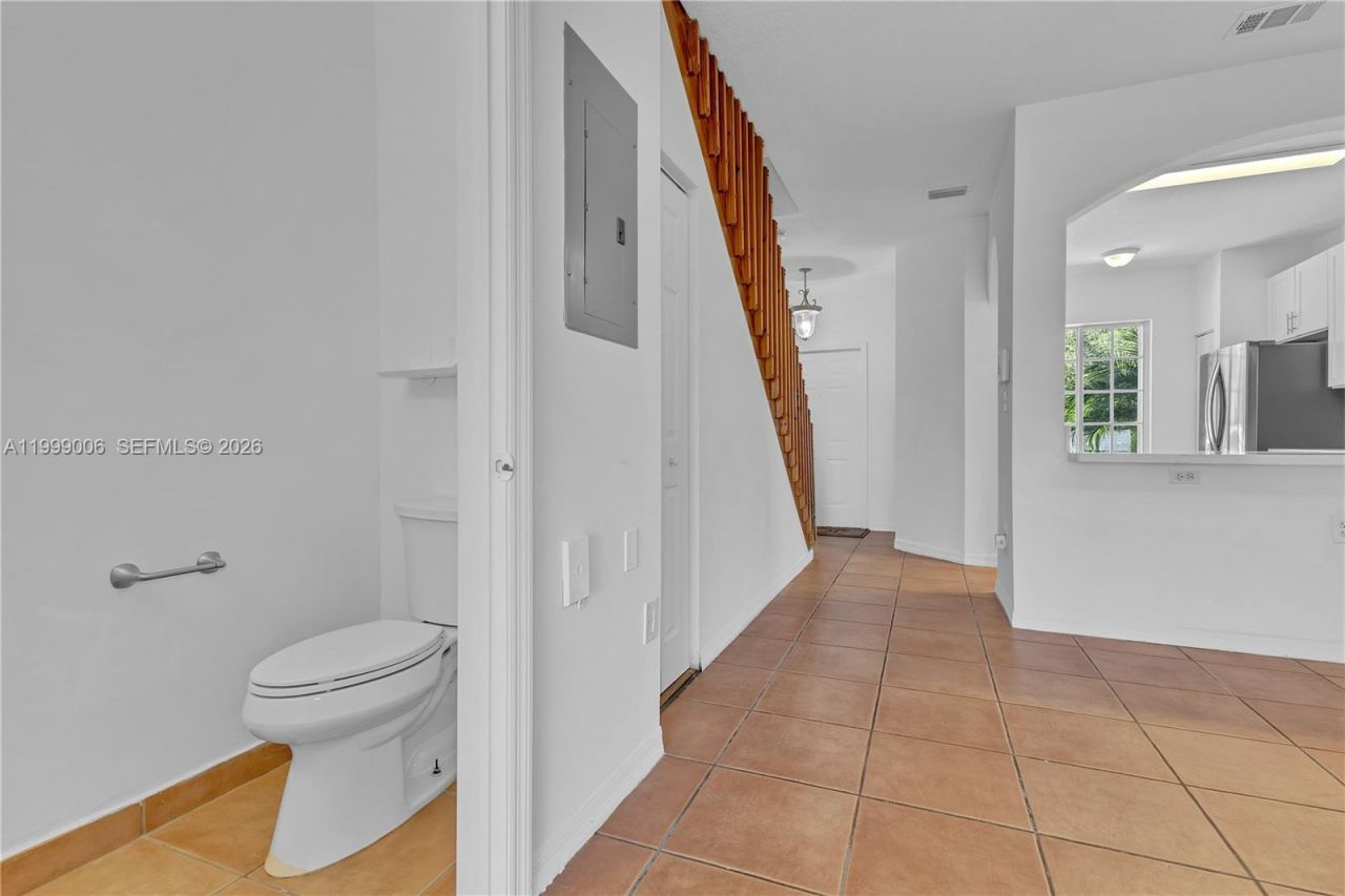 15750 SW 92nd Ave, Unit 20C, Palmetto Bay, FL 33157 Photo