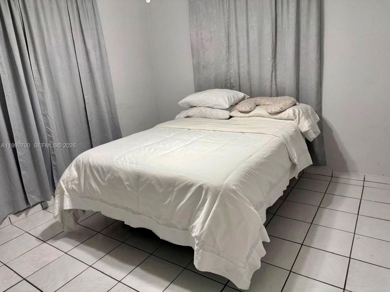 2732 NW 16th Ter, Unit 2734, Miami, FL 33125 Photo