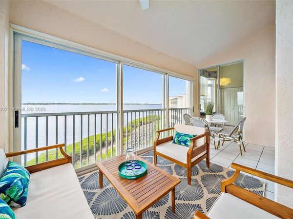 5800 NE Island Cove Way, Unit 2407, Hutchinson Island, FL 34996