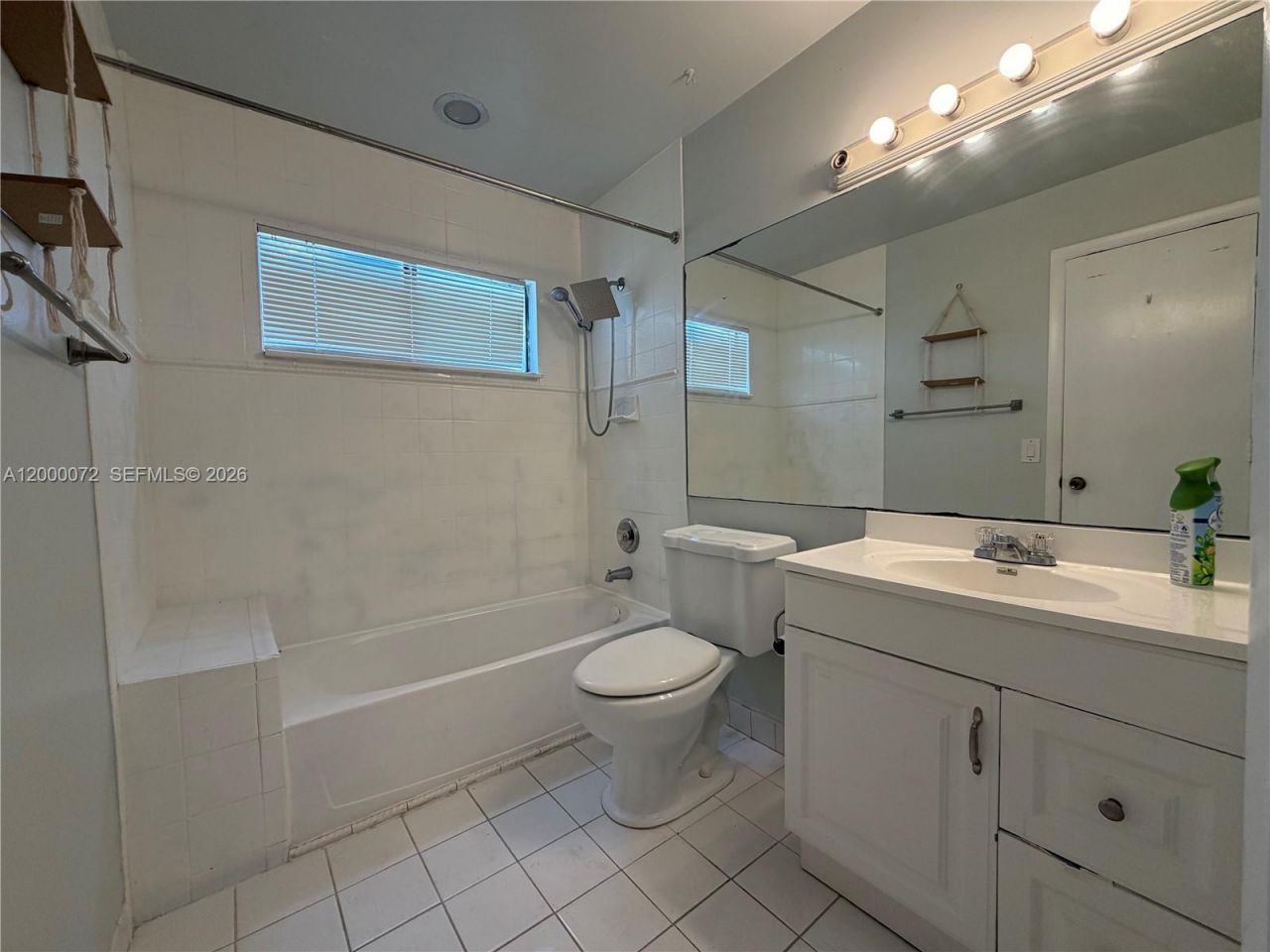 4151 Palm Bay Cir, Unit B, West Palm Beach, FL 33406 Photo