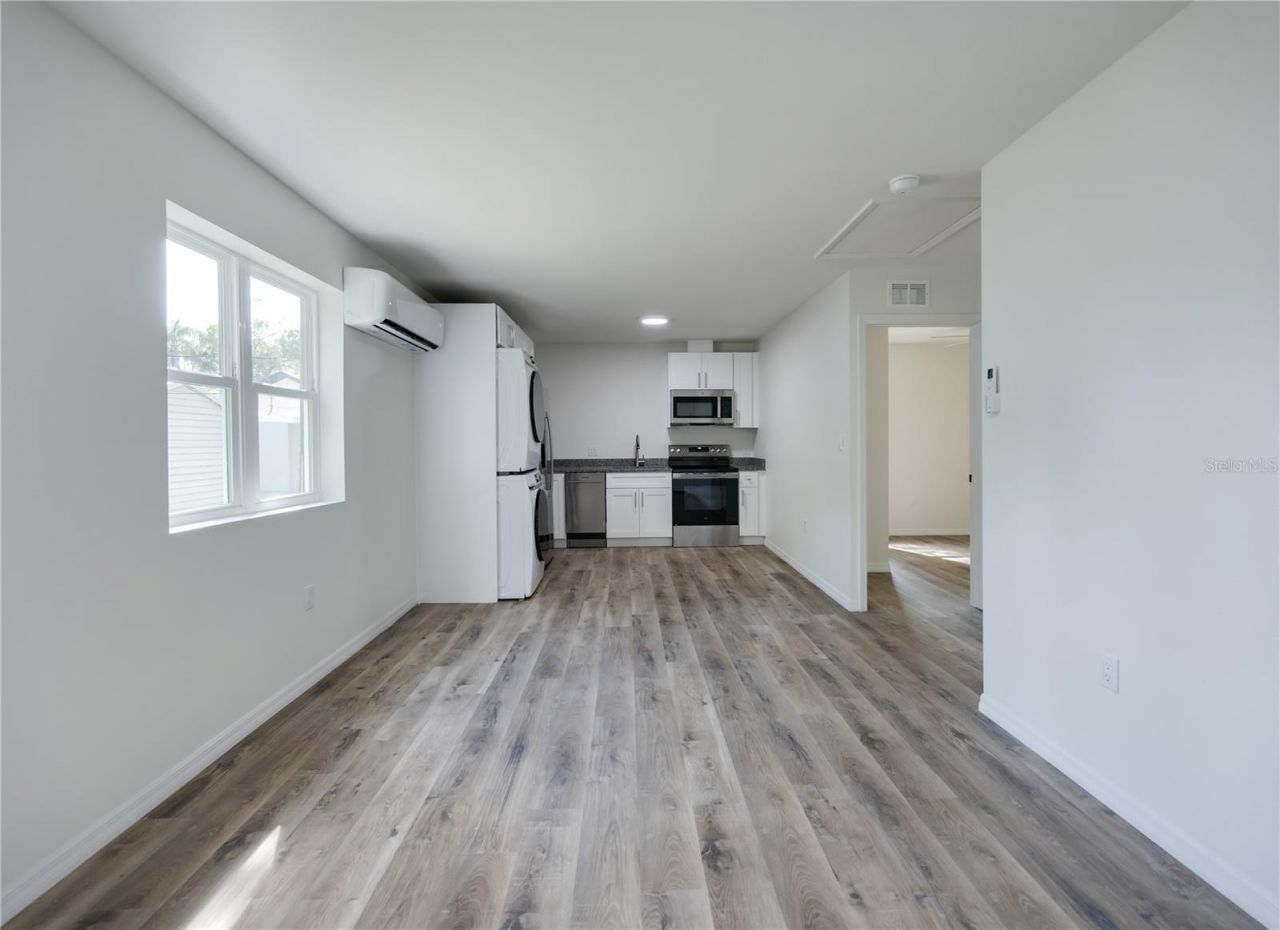 767 1/2 19th Avenue S, Saint Petersburg, FL 33705 Photo