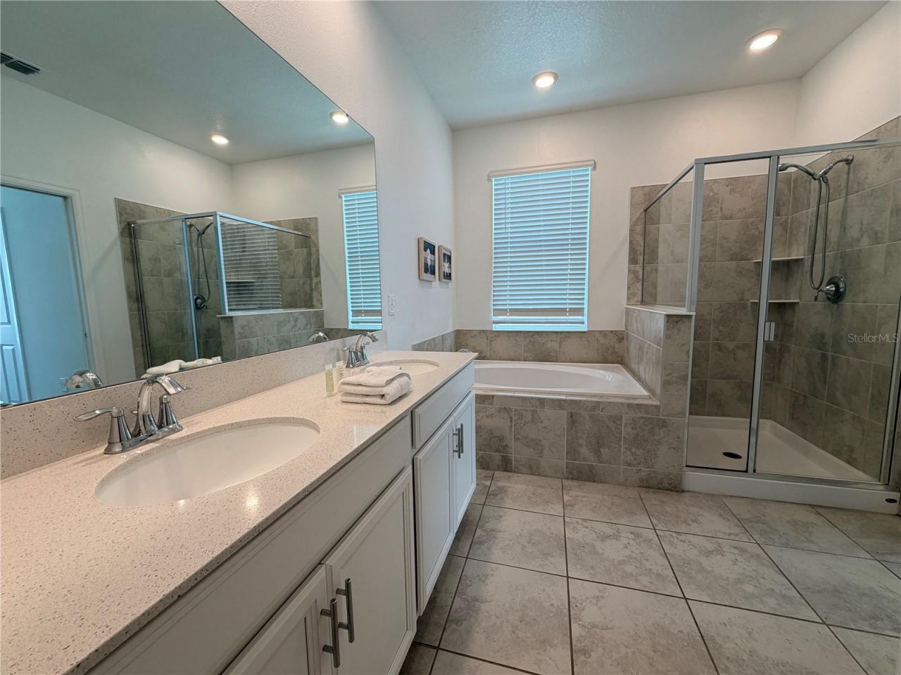 1115 Challenge Drive, Davenport, FL 33896 Photo