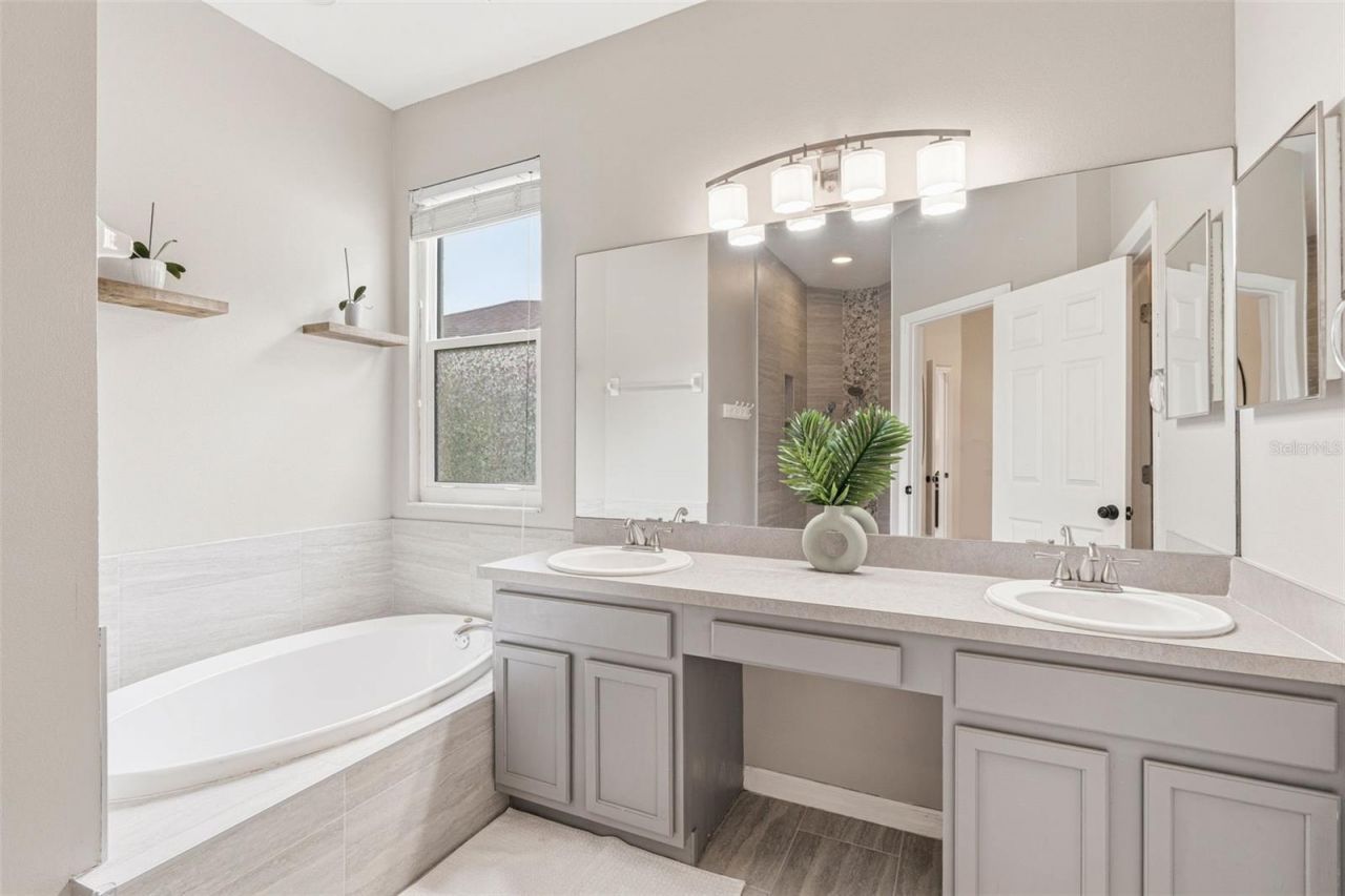 11809 Acorn Woods Terrace , Lakewood Ranch, FL 34202 Photo