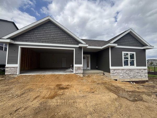 9720 Grey Kestrel Drive, Verona, WI 53593
