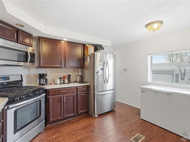 5424 E Sierra Circle, Dayton, OH 45414 Photo 17