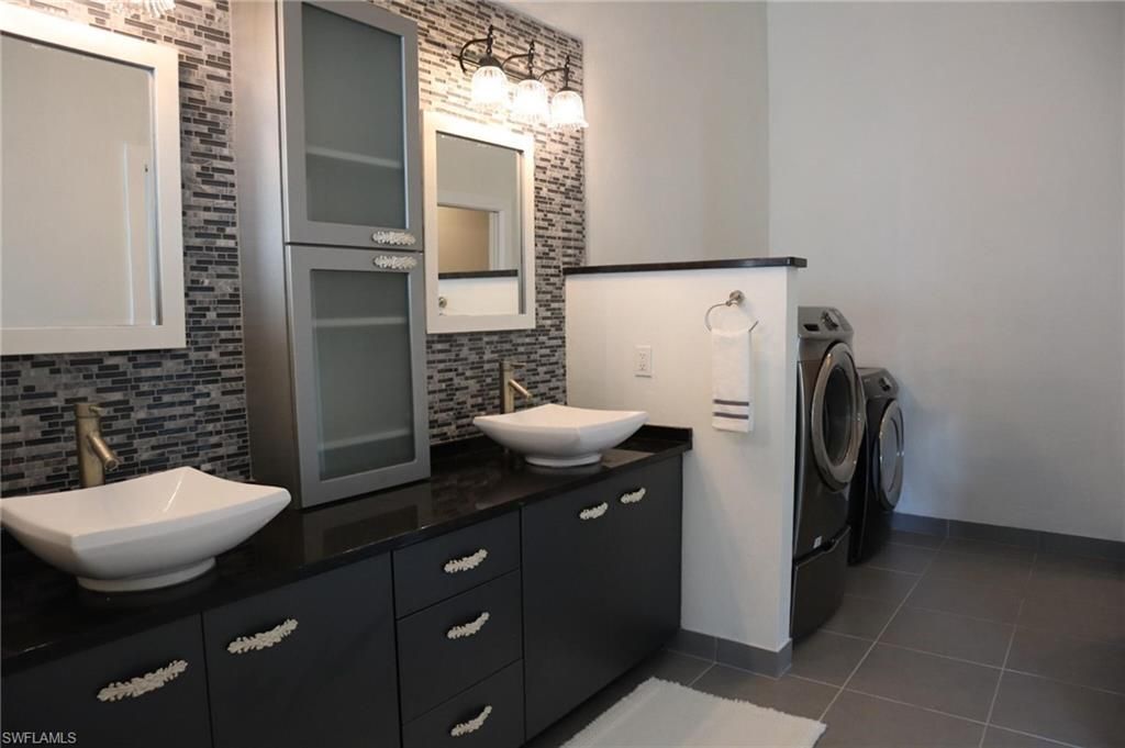 3049 SW 11th Pl, Cape Coral, FL 33914 Photo