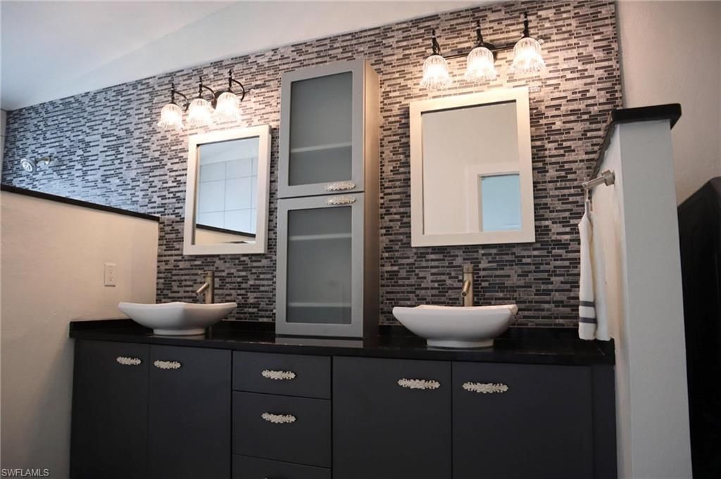 3049 SW 11th Pl, Cape Coral, FL 33914 Photo