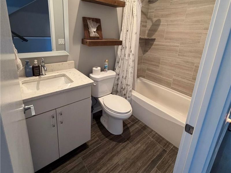 3110 Vine Court, Cleveland, OH 44113 Photo 25