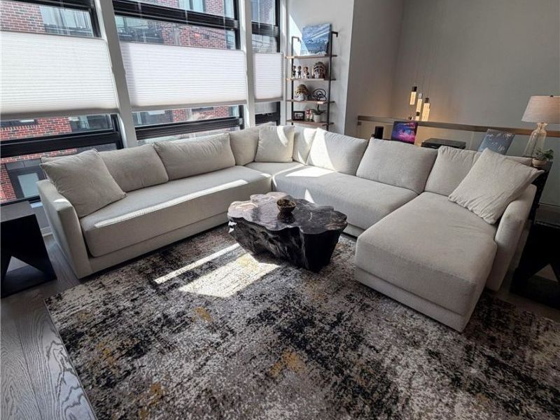 3110 Vine Court, Cleveland, OH 44113 Photo 3