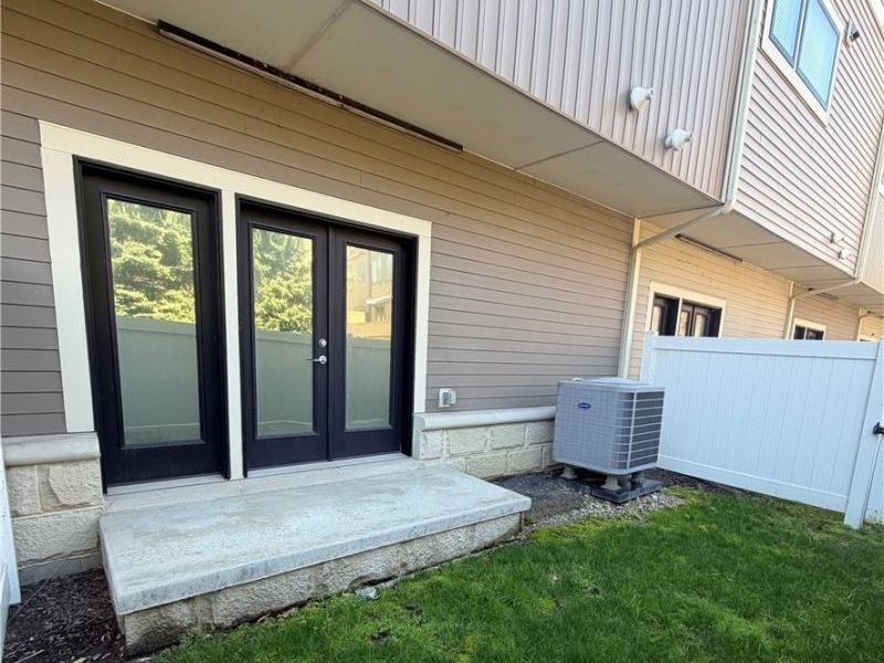 3110 Vine Court, Cleveland, OH 44113 Photo 39