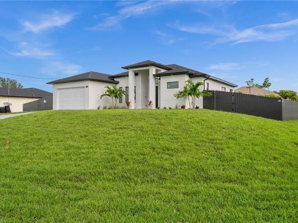 514 NW 36th PL, CAPE CORAL, FL 33993