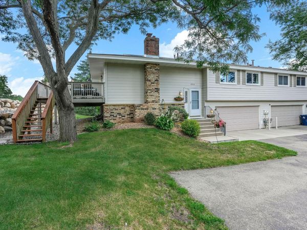 10213 Cavell Circle, Bloomington, MN 55438