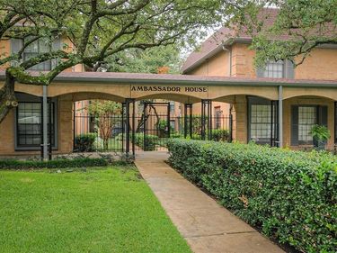 7830 Meadow Park Drive, Unit 109, Dallas, TX 75230