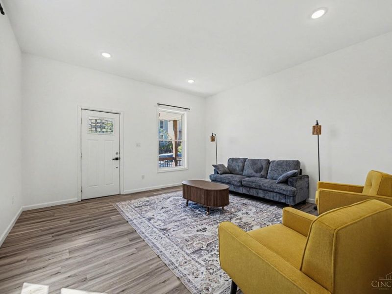 270 Wortman Street, Cincinnati, OH 45226 Photo 4