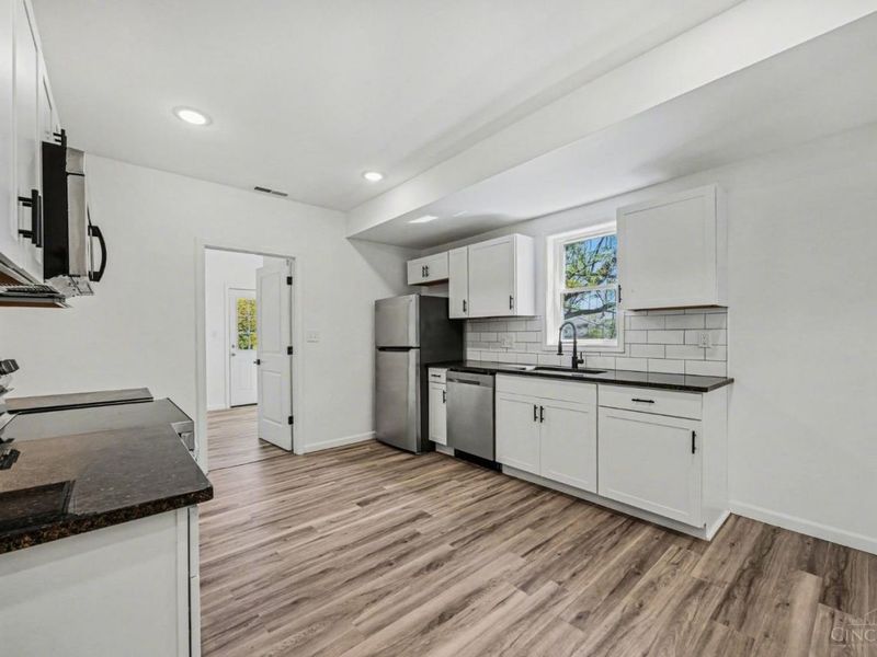 270 Wortman Street, Cincinnati, OH 45226 Photo 8