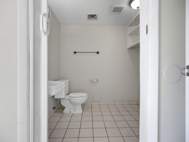 6613-6617 E Livingston Avenue, Reynoldsburg, OH 43068 Photo 18