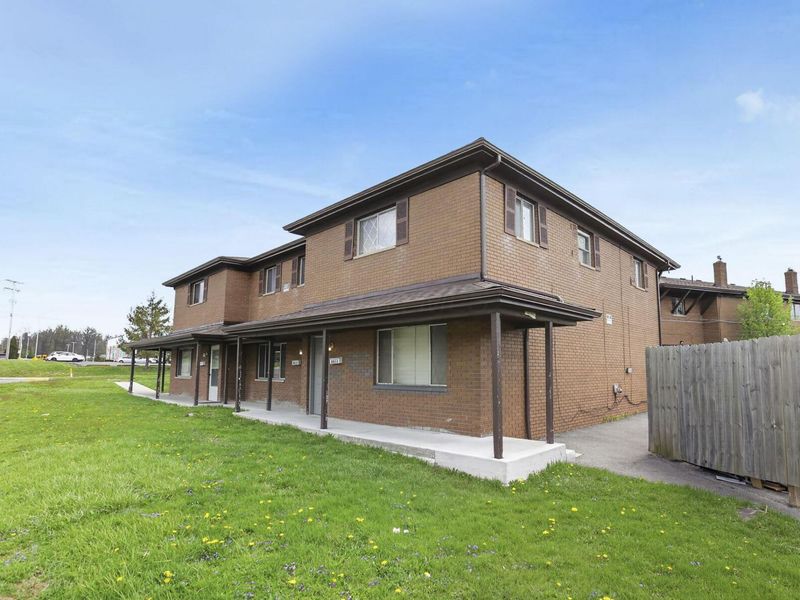 6613-6617 E Livingston Avenue, Reynoldsburg, OH 43068 Photo 4