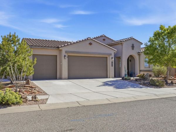 1827 Truchas Peak Trail NE, Rio Rancho, NM 87144