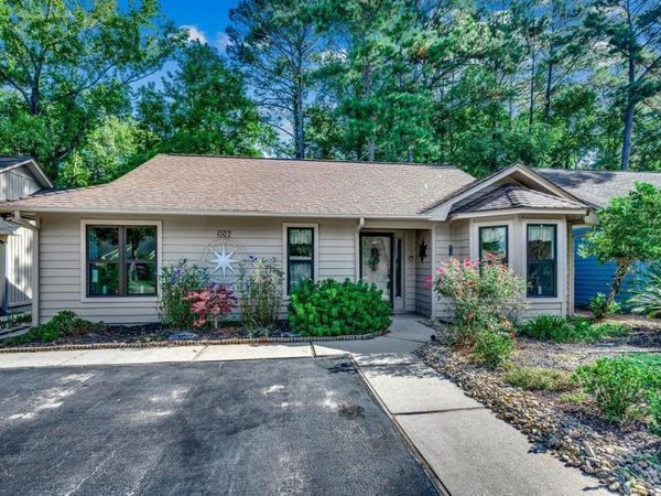 109 Hickory Dr. , Conway, SC 29526