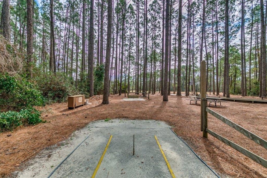 109 Hickory Dr. Photo 26