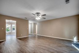 109 Hickory Dr. photo 4